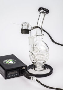 Quartz Enail W/ “Skull” Dab Rig Bundle